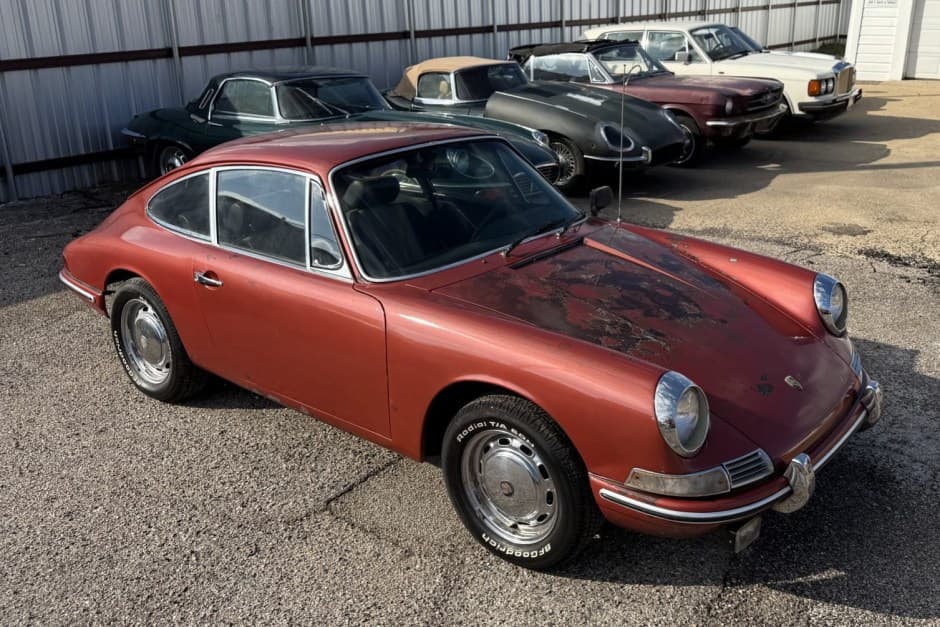 1968 Porsche 912 sold for $10,000