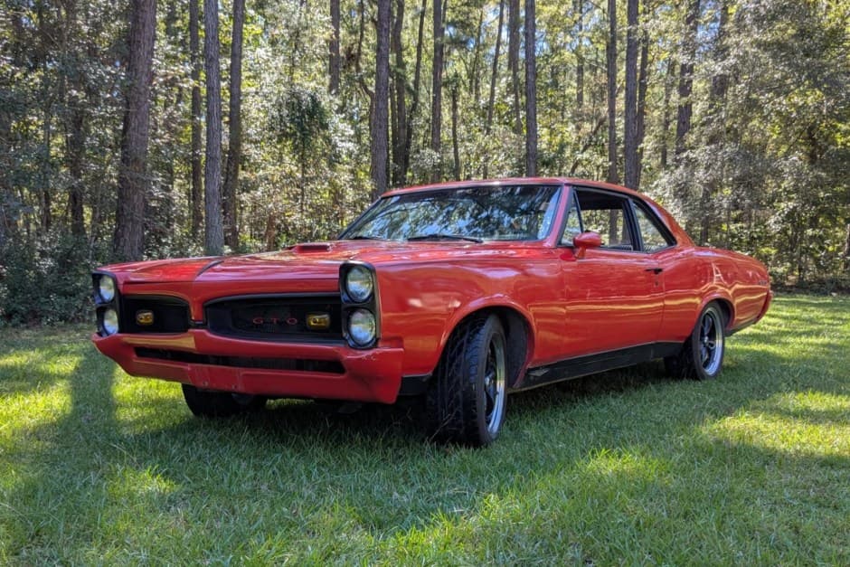 1967 Pontiac GTO (1964-1967) sold for $25,500