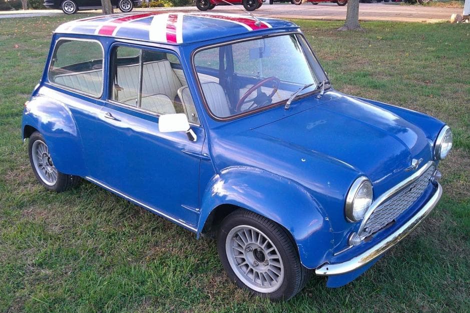 1965 Mini Mk I-III Cooper sold for $7,400