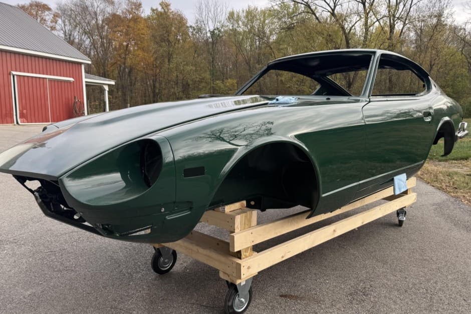 1971 Datsun 240Z sold for $25,000