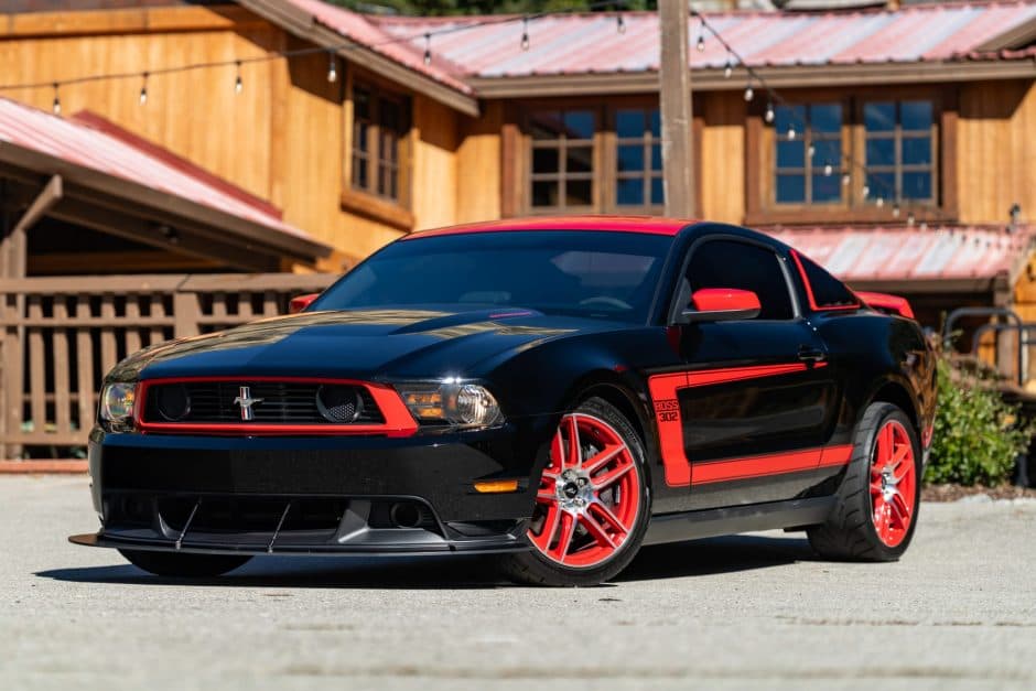 2012 Ford Mustang S197 2005-2014 sold for $39,750
