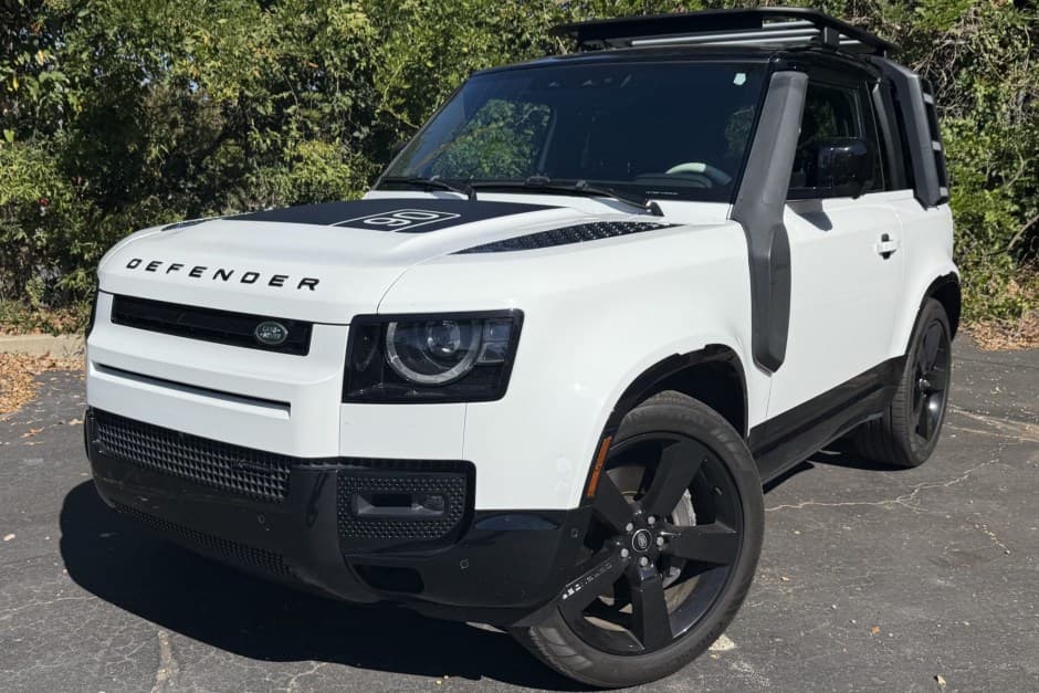 2023 Land Rover Defender L663 sold for $51,000