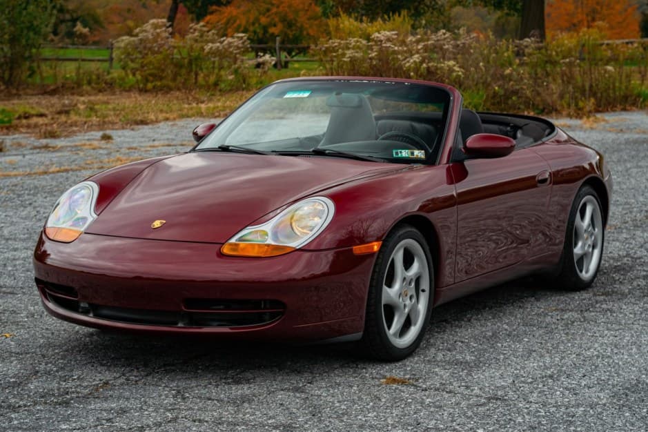 1999 Porsche 996 911 (Non-Turbo/GT2/GT3) sold for $29,000