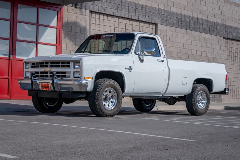 1987 Chevrolet C/K (1973-1991) sold for $15,250