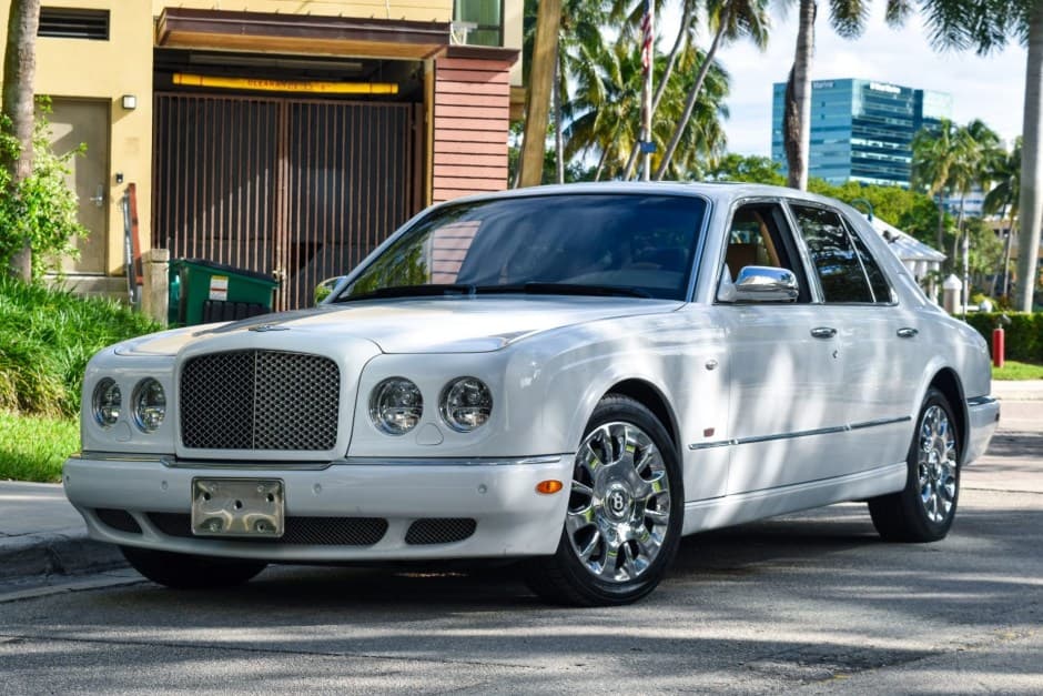 2005 Bentley Arnage sold for $25,250