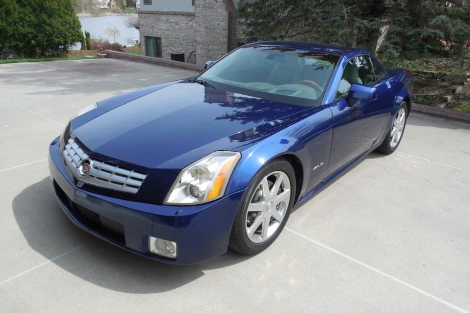 2004 Cadillac XLR sold for $17,000