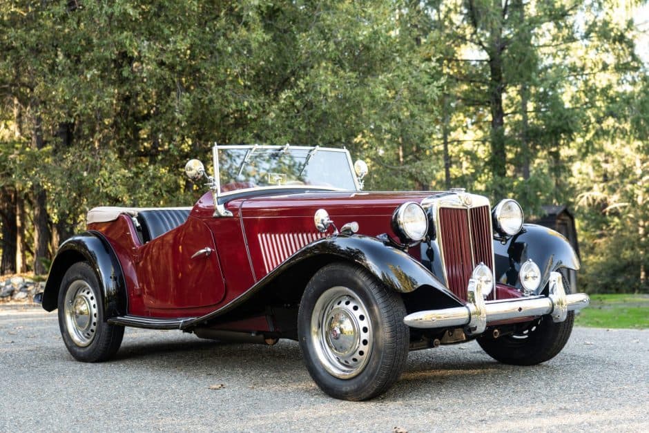 1953 MG TD sold for $19,000