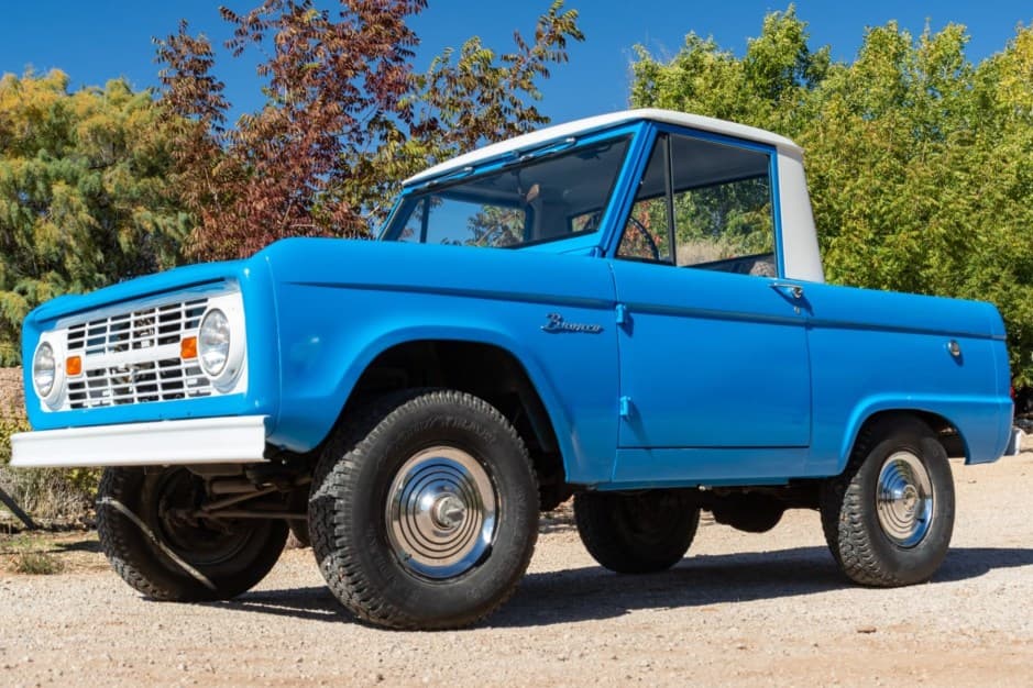 1966 Ford Bronco U13/U14/U15 1966-1977 sold for $27,000