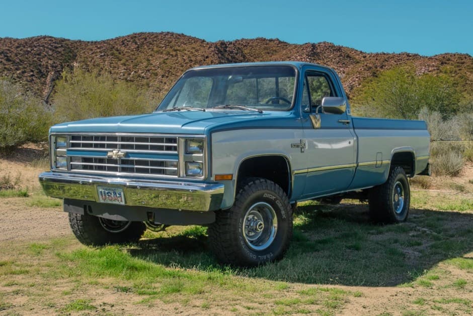 1987 Chevrolet C/K (1973-1991) sold for $30,250