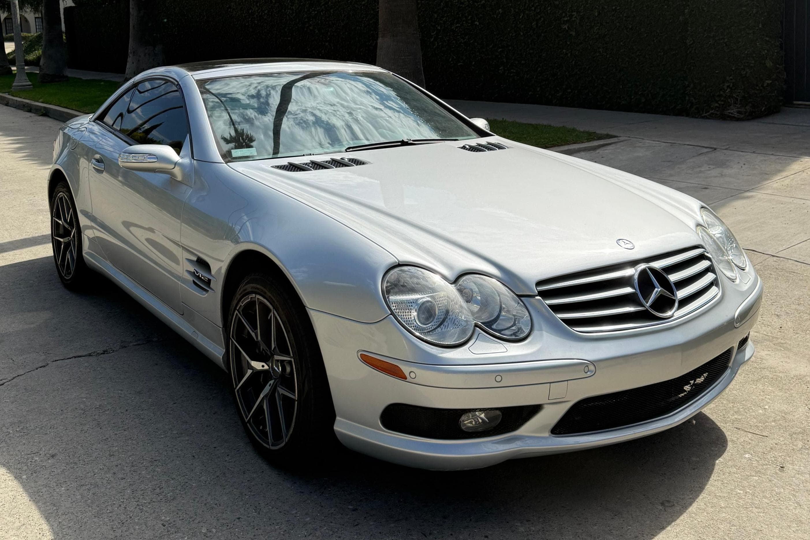 2006 Mercedes-Benz R230 SL sold for $17,000