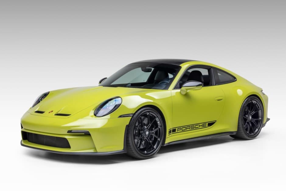2022 Porsche 992 GT3 sold for $291,003