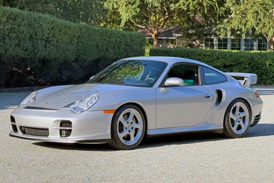 2002 Porsche 996 GT2 sold for $211,996