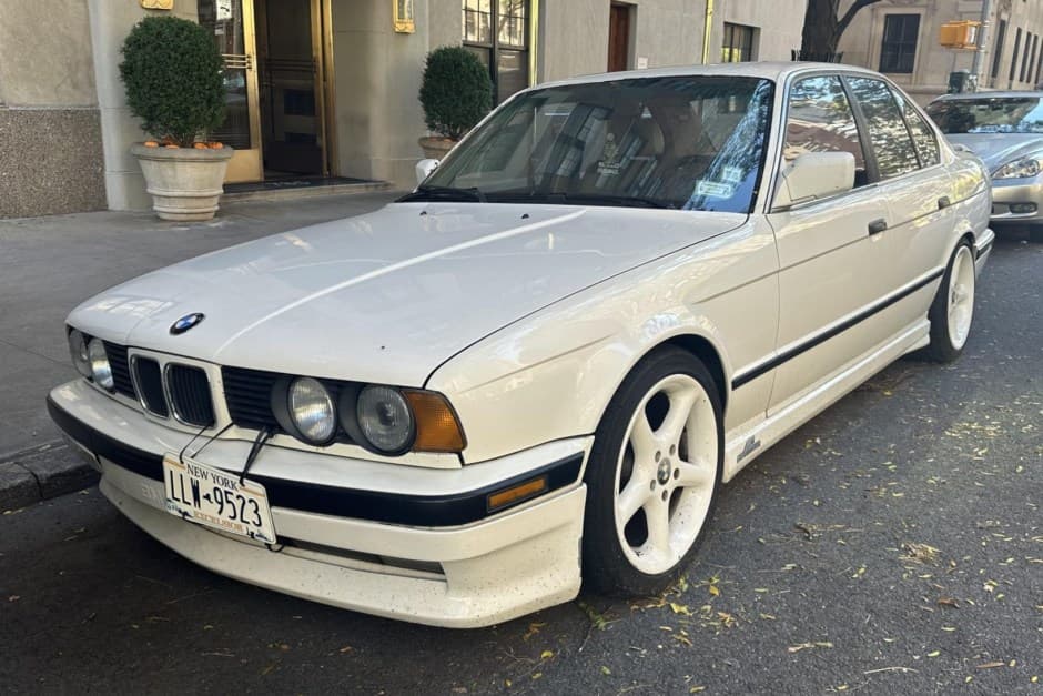 1989 BMW E34 5-Series sold for $2,750