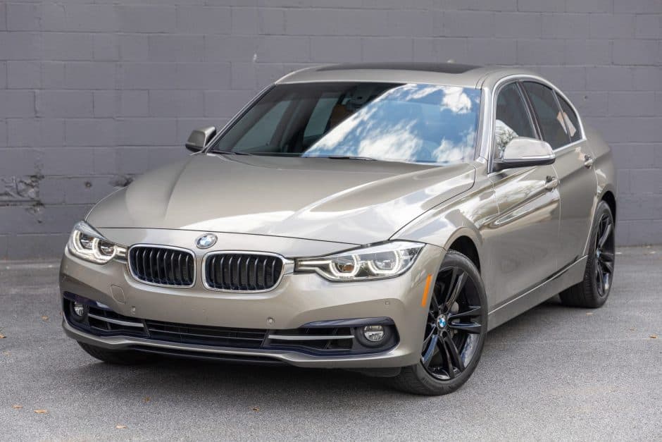 2016 BMW F30 3-Series Sedan sold for $21,750