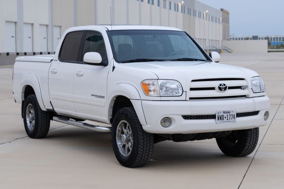 2006 Toyota Tundra (XK30/XK40 2000-2006) sold for $24,000