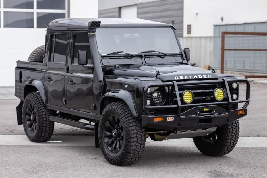 1995 Land Rover 110 / Defender 110 (Euro Spec) sold for $66,000