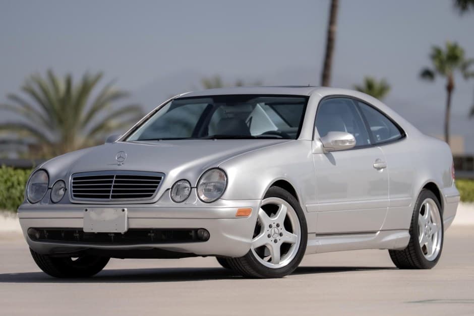 2002 Mercedes-Benz CLK-Class sold for $8,100