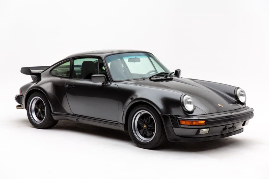 1989 Porsche 930 Turbo sold for $216,000