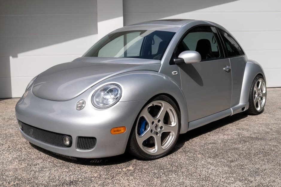 2002 Volkswagen New Beetle (1998-2010) sold for $26,000