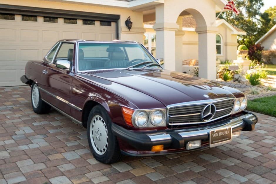 1989 Mercedes-Benz R107 SL sold for $22,500