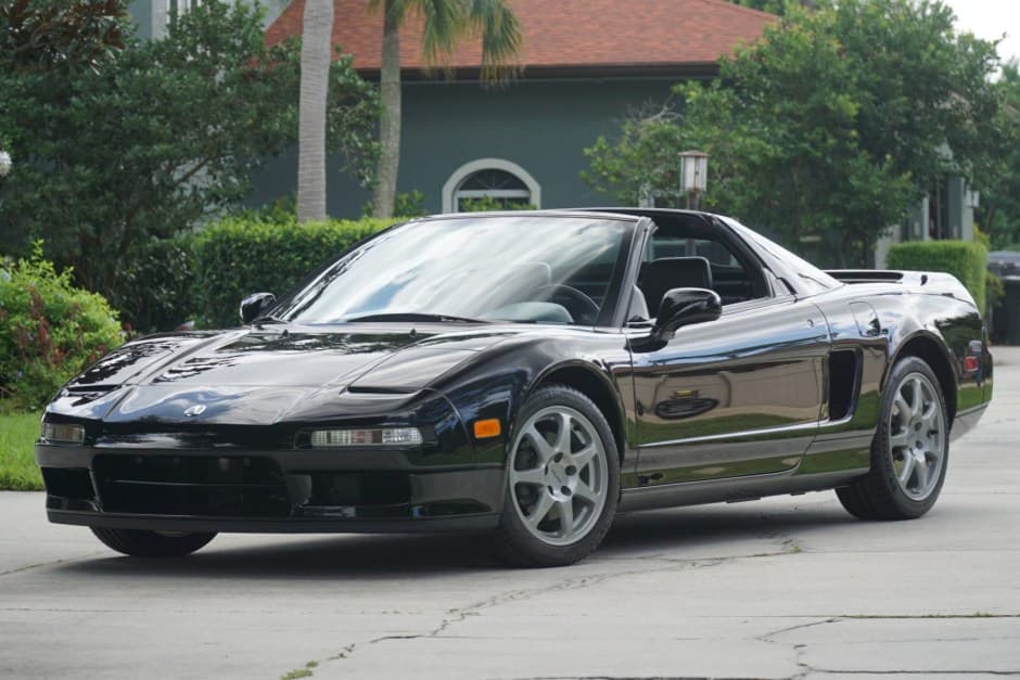 1995 Acura NSX NA1 sold for $177,777