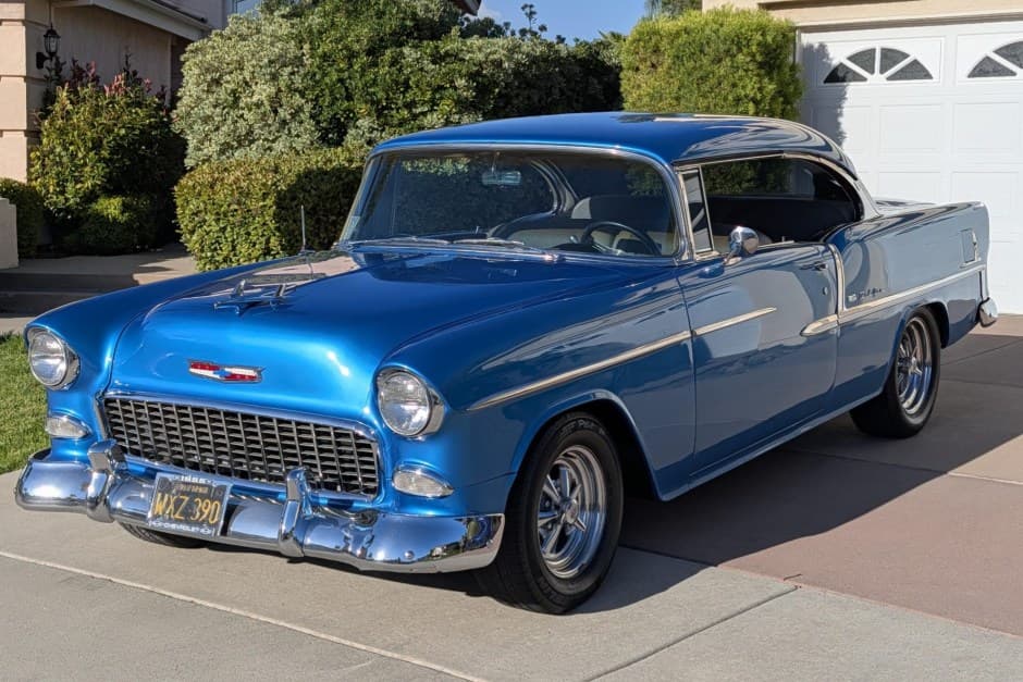 1955 Chevrolet Bel Air sold for $28,500