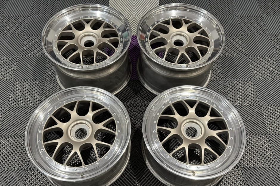 0 Porsche 997 GT3 sold for $6,655