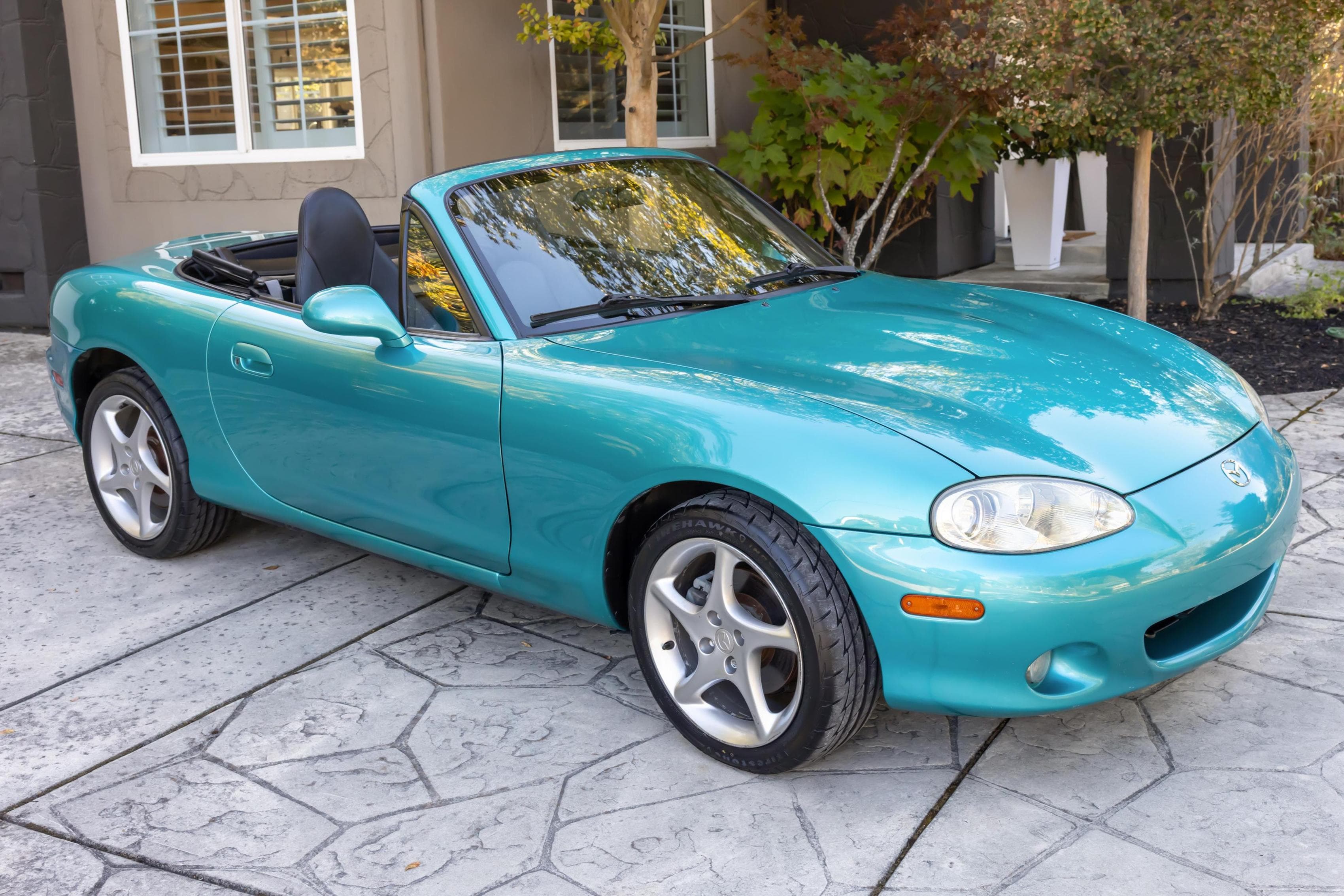 2003 Mazda NB Miata sold for $11,000