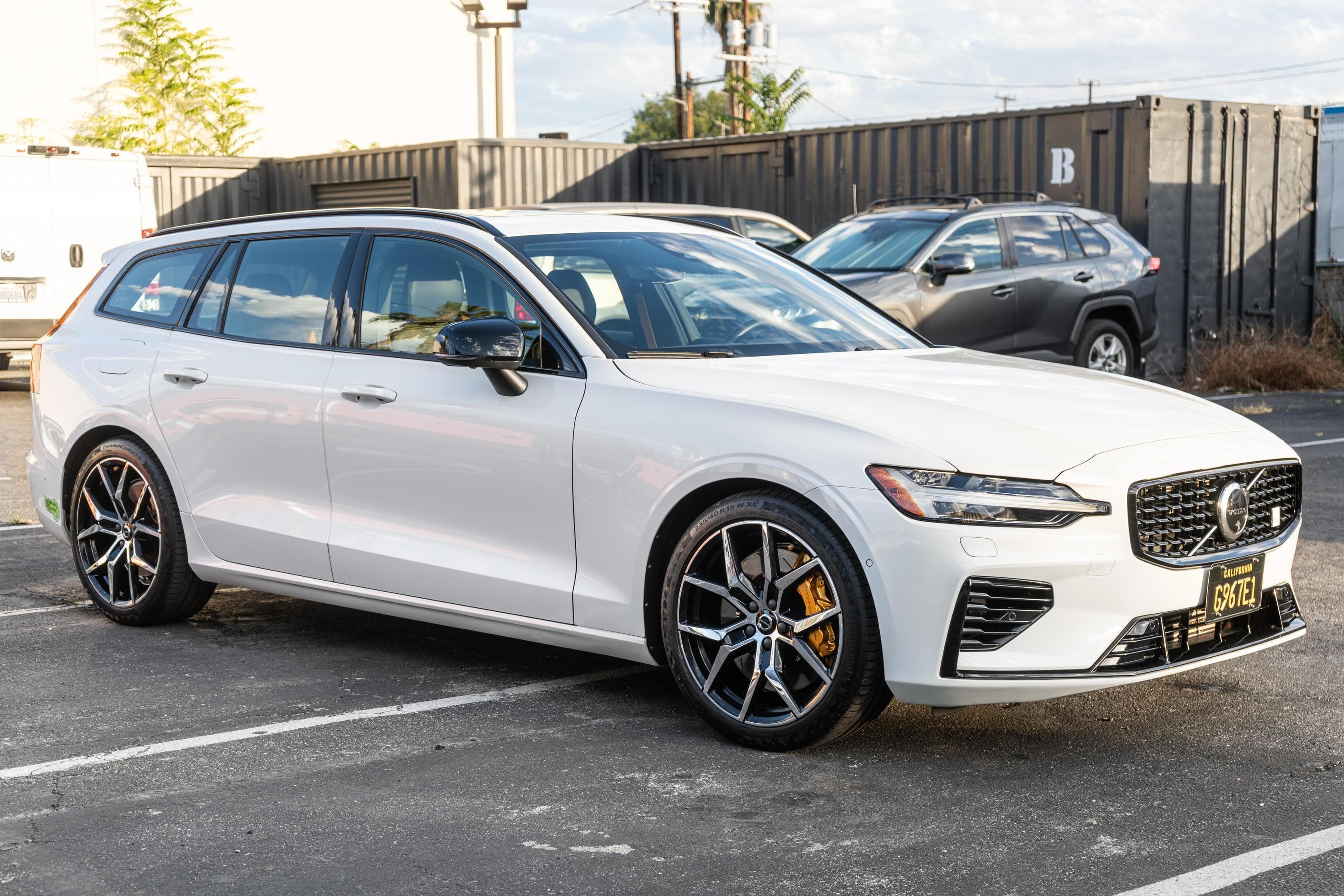 2023 Volvo V60 sold for $53,000