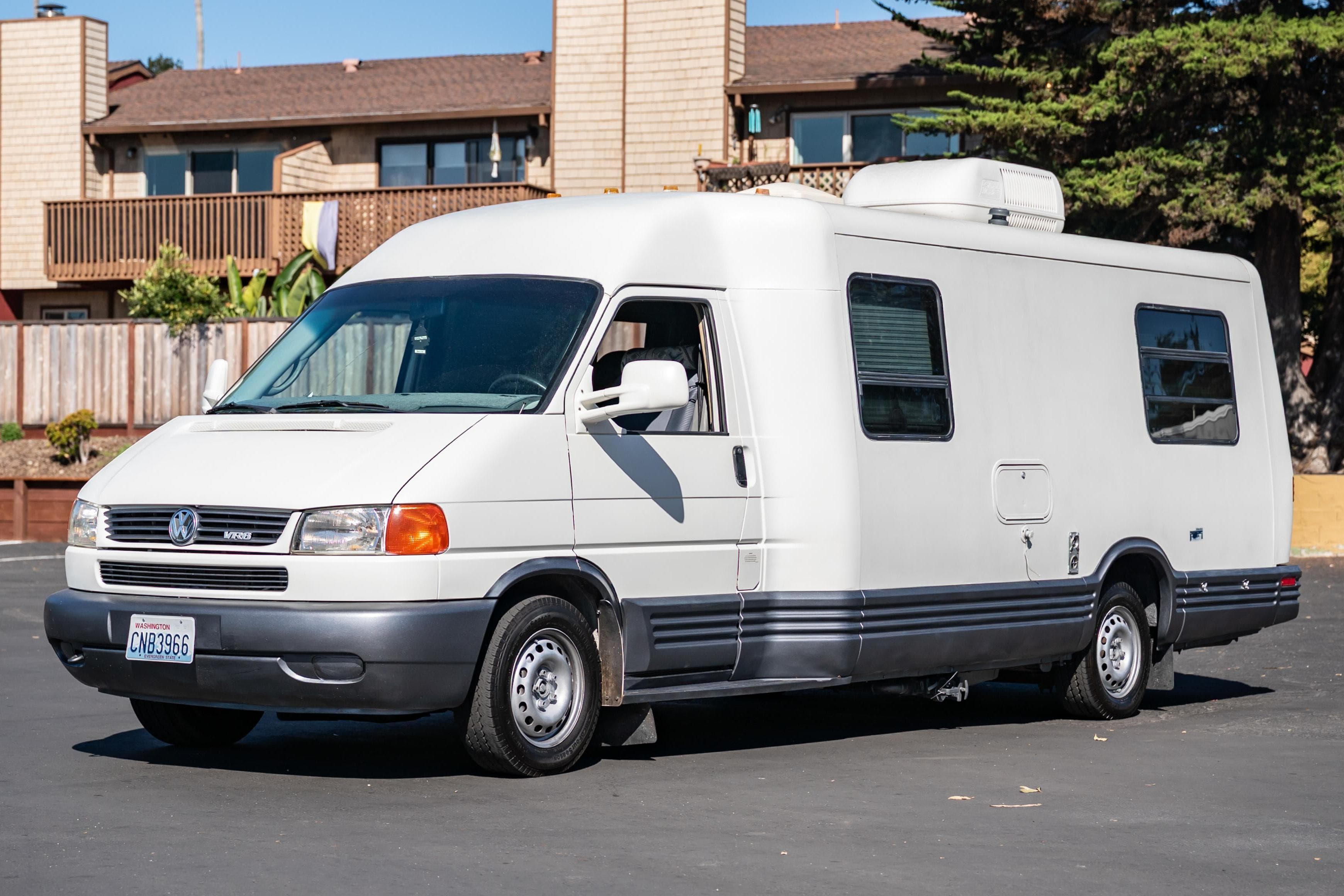 1997 Volkswagen Eurovan sold for $14,000