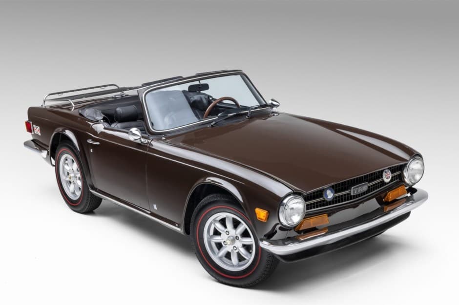 1973 Triumph TR6 sold for $15,350