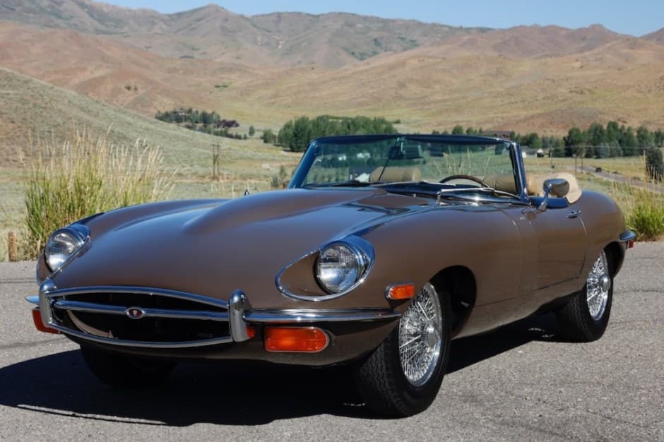 1970 Jaguar XKE Series II sold for $55,500