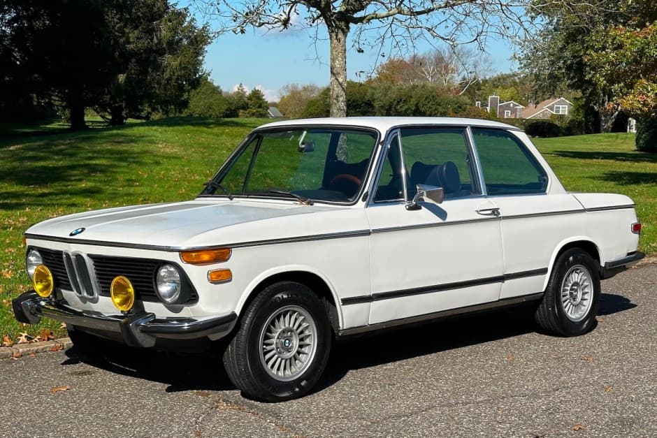 1976 BMW 2002 sold for $5,002