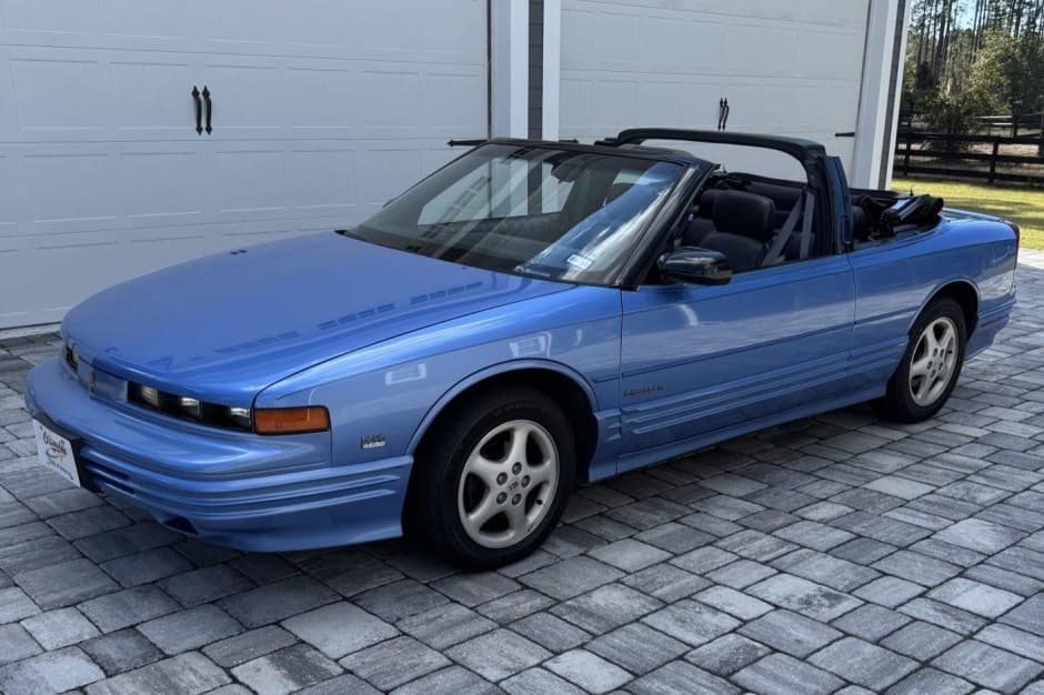 1994 Oldsmobile Cutlass sold for $8,050