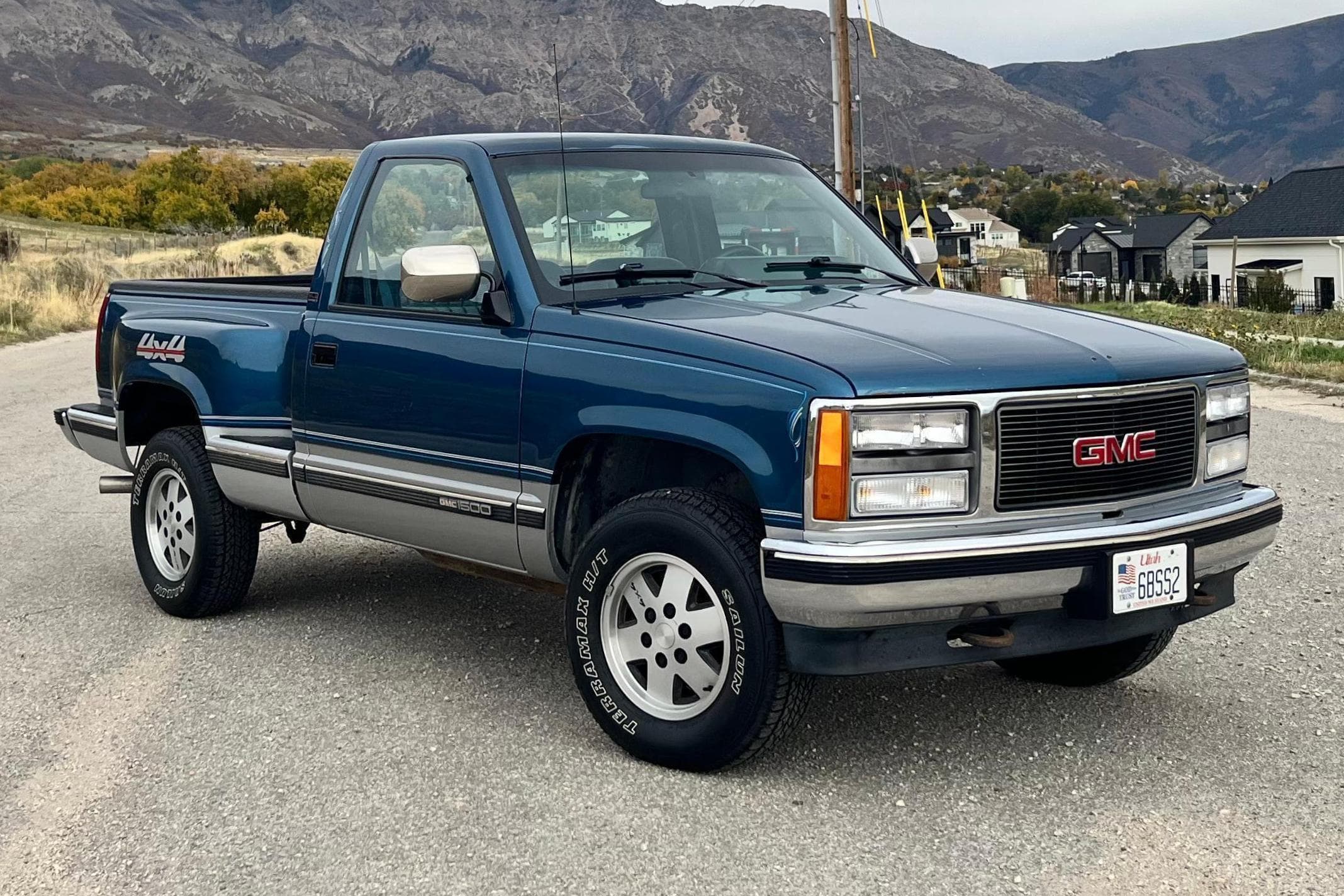 1990 GMC Sierra sold for $8,700