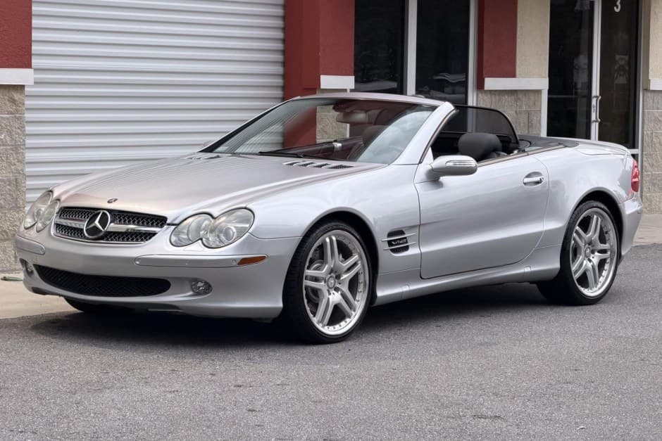 2005 Mercedes-Benz R230 SL sold for $10,250