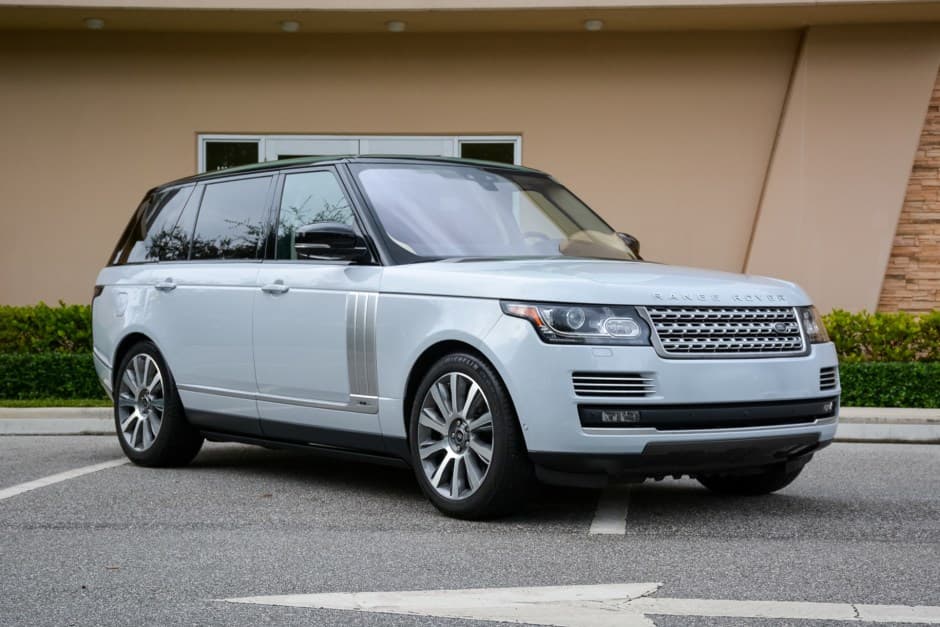 2017 Land Rover Range Rover L405 sold for $38,500