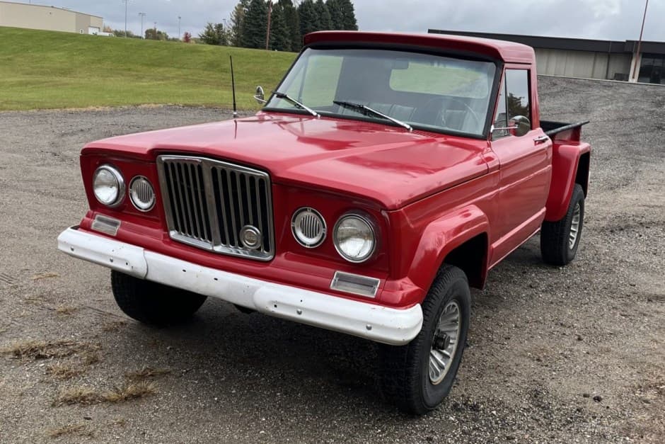 1964 Jeep SJ Gladiator sold for $7,350