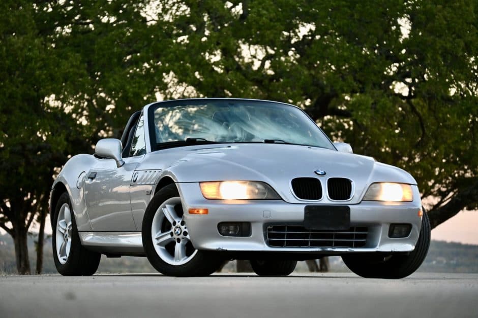 2001 BMW Z3 sold for $4,900
