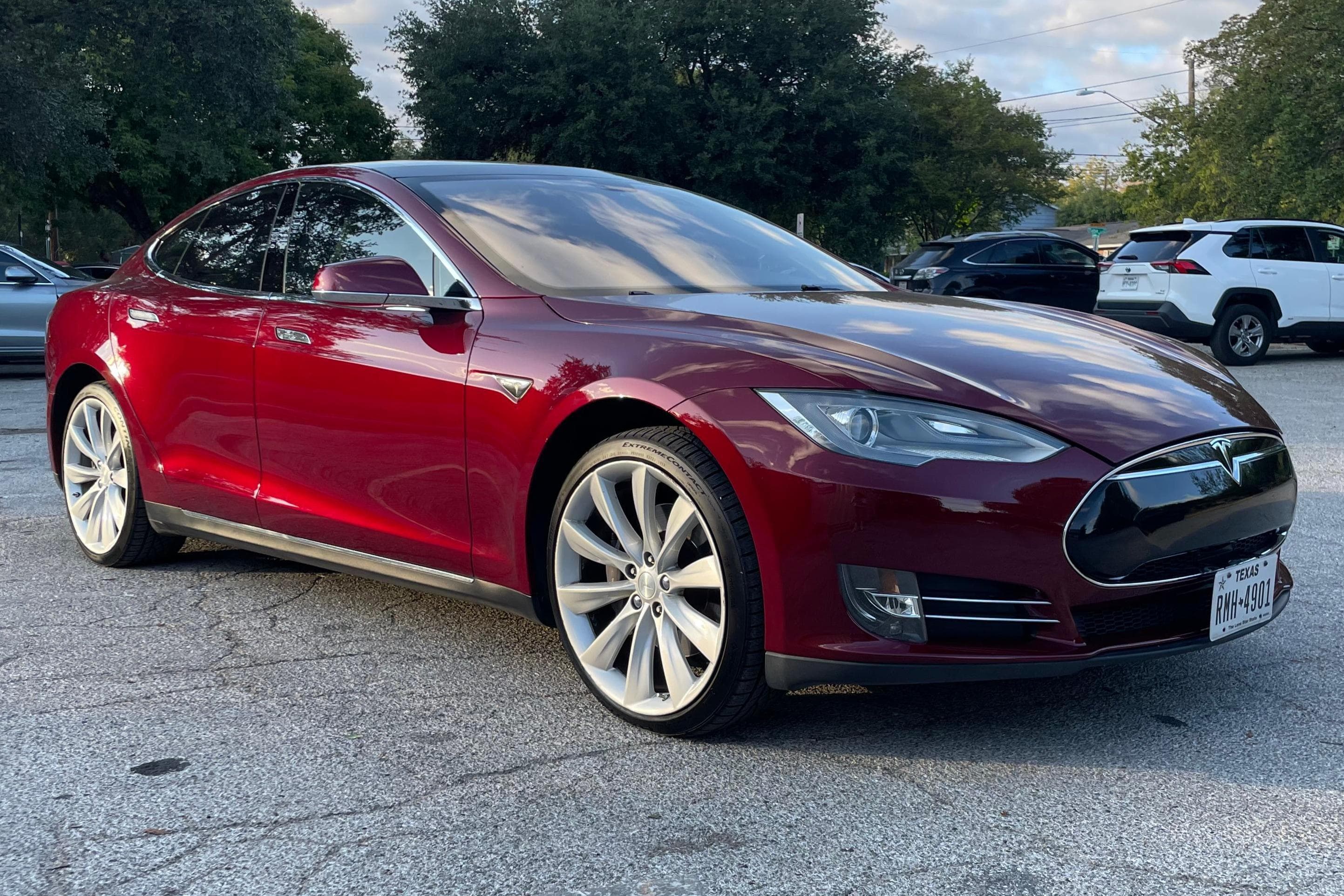 2012 Tesla Model S sold for $16,000