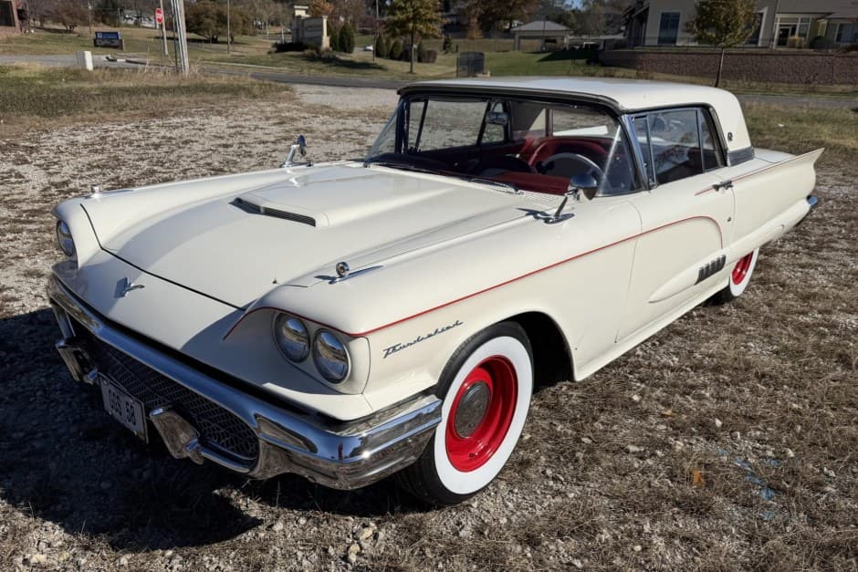 1958 Ford Thunderbird (1958-1960) sold for $10,750