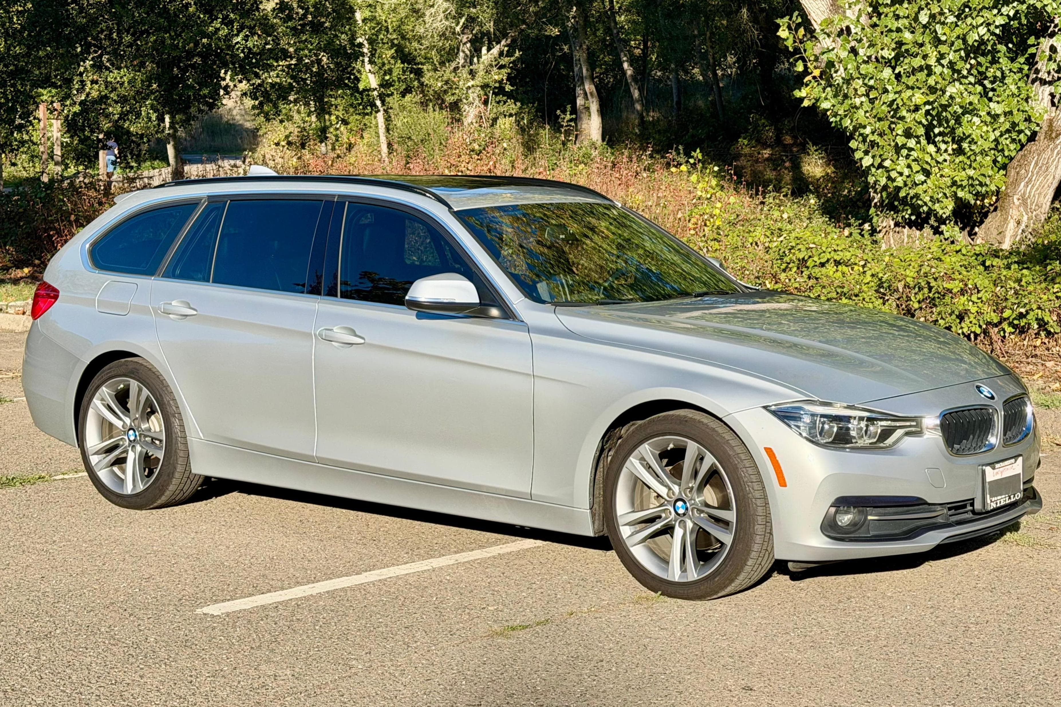 2018 BMW 3 Series sold for $20,828