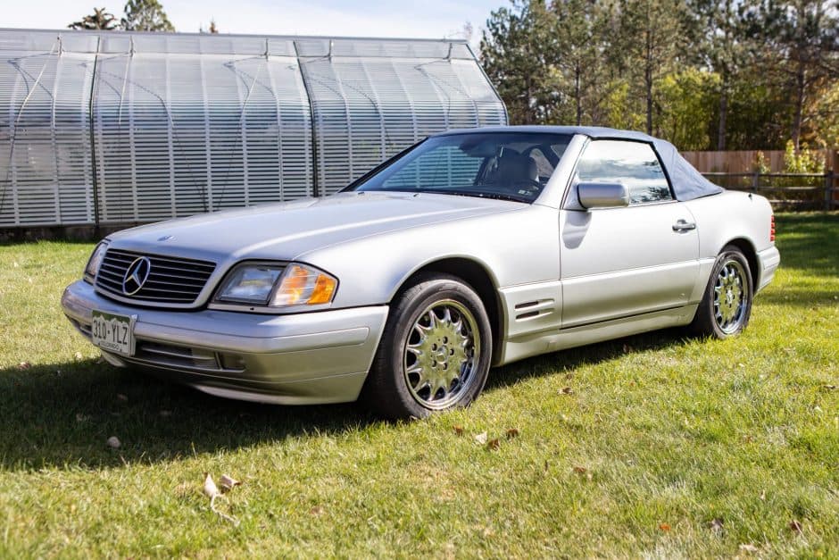 1998 Mercedes-Benz R129 SL sold for $10,500
