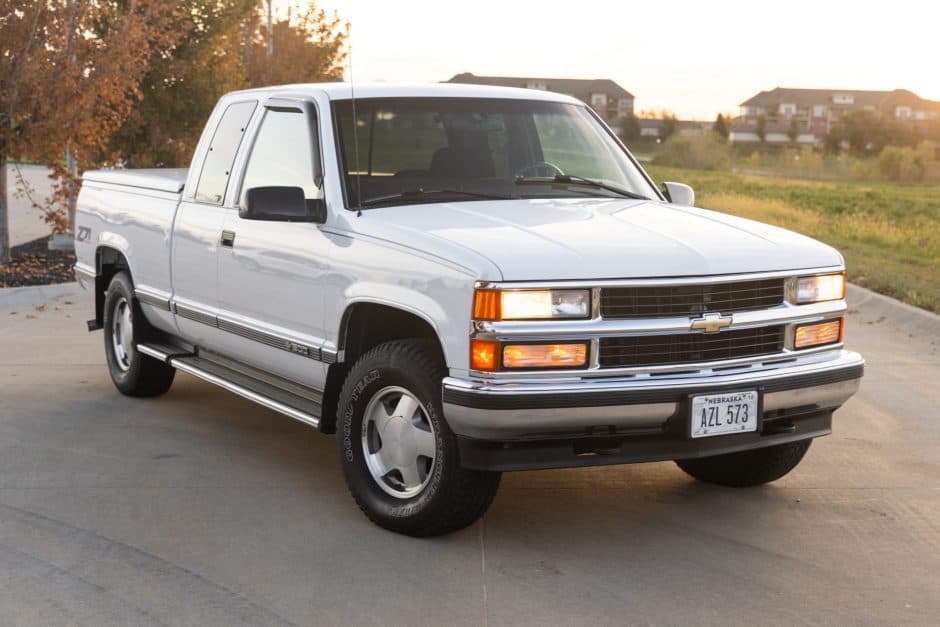 1998 Chevrolet C/K GMT400 (1988-2002) sold for $28,000