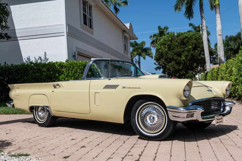 1957 Ford Thunderbird (1955-1957) sold for $23,789