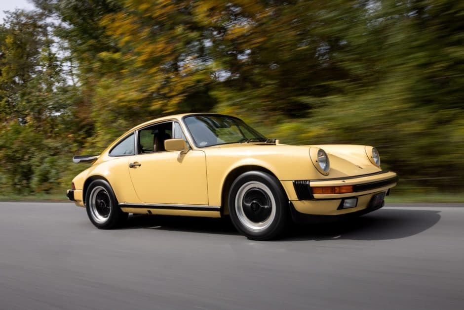 1986 Porsche 911 Carrera 3.2 sold for $106,500