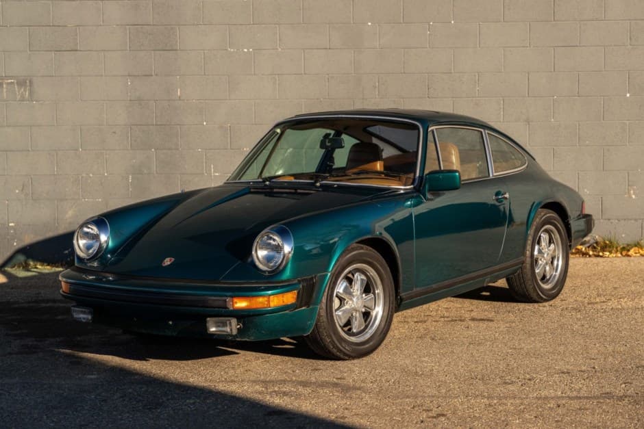 1977 Porsche 911 1974-1977 sold for $62,000