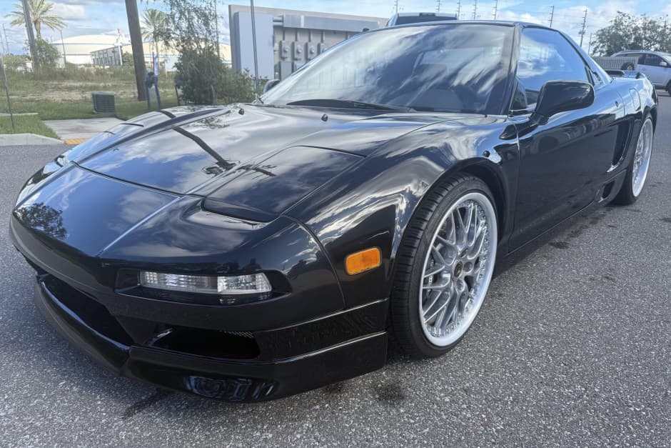 1993 Acura NSX NA1 sold for $58,000