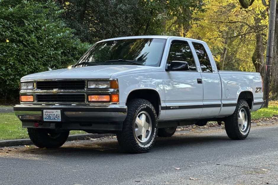 1997 Chevrolet C/K GMT400 (1988-2002) sold for $22,000
