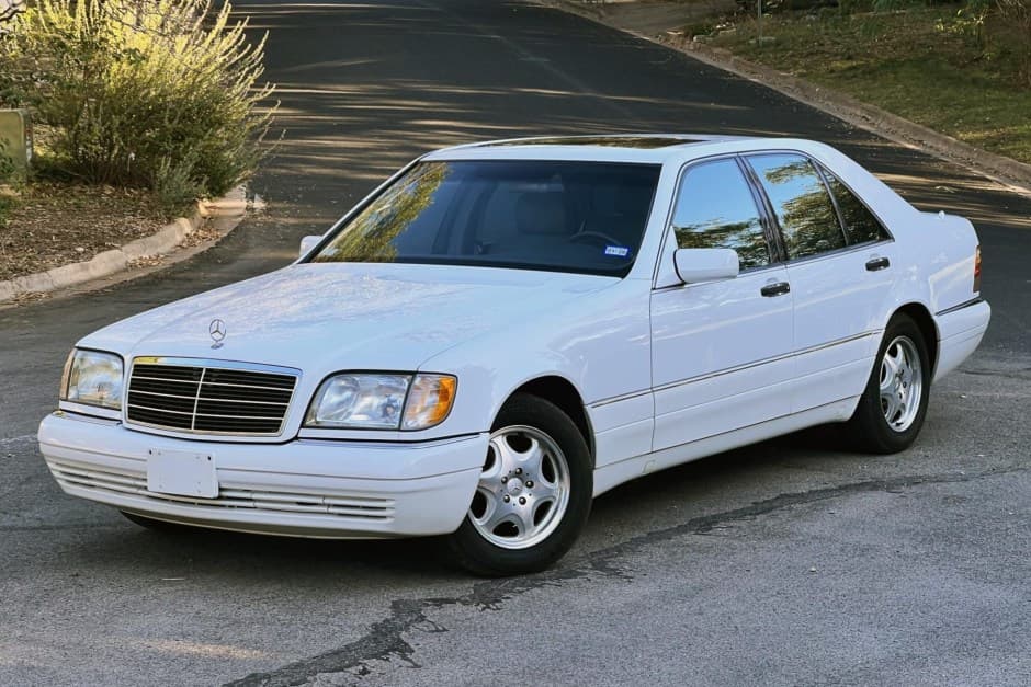 1999 Mercedes-Benz W140 S-Class sold for $8,500